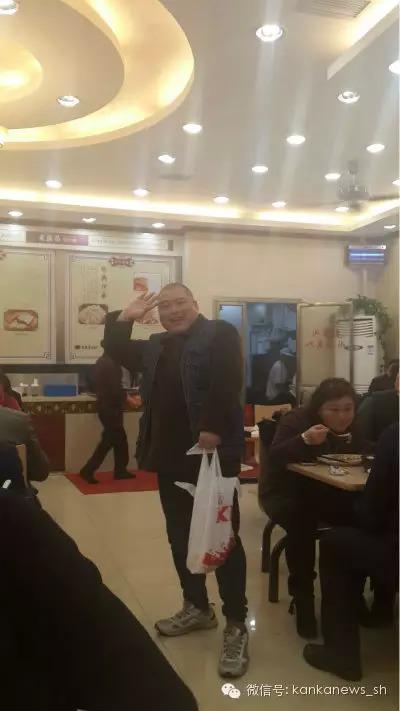 百度胖老师吧上海市公安局轨道交通分局石宇玉老师求救 微信抖音快手百度贴吧百科图片视 频知道搜索上海胖老 ...