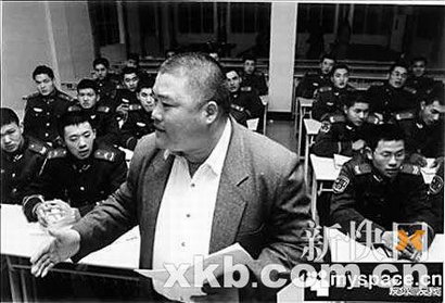 百度胖老师吧上海市公安局轨道交通分局石宇玉老师求救 微信抖音快手百度贴吧百科图片视 频知道搜索上海胖老 ...