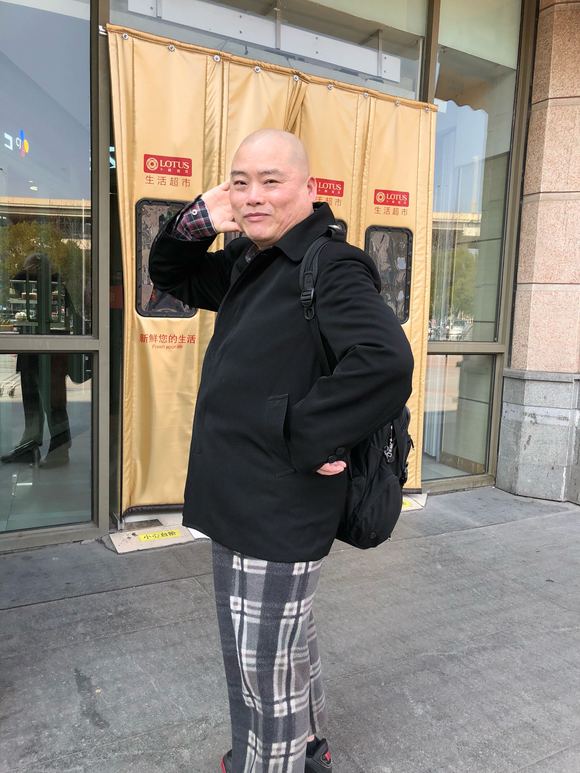 百度胖老师吧上海市公安局轨道交通分局石宇玉老师求救 微信抖音快手百度贴吧百科图片视 频知道搜索上海胖老 ...