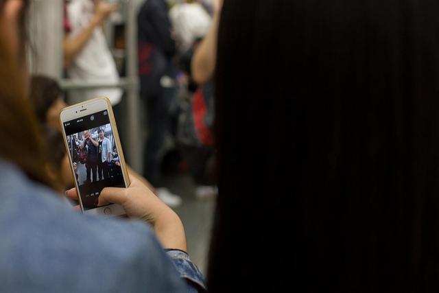 百度胖老师吧上海市公安局轨道交通分局石宇玉老师求救 微信抖音快手百度贴吧百科图片视 频知道搜索上海胖老 ...