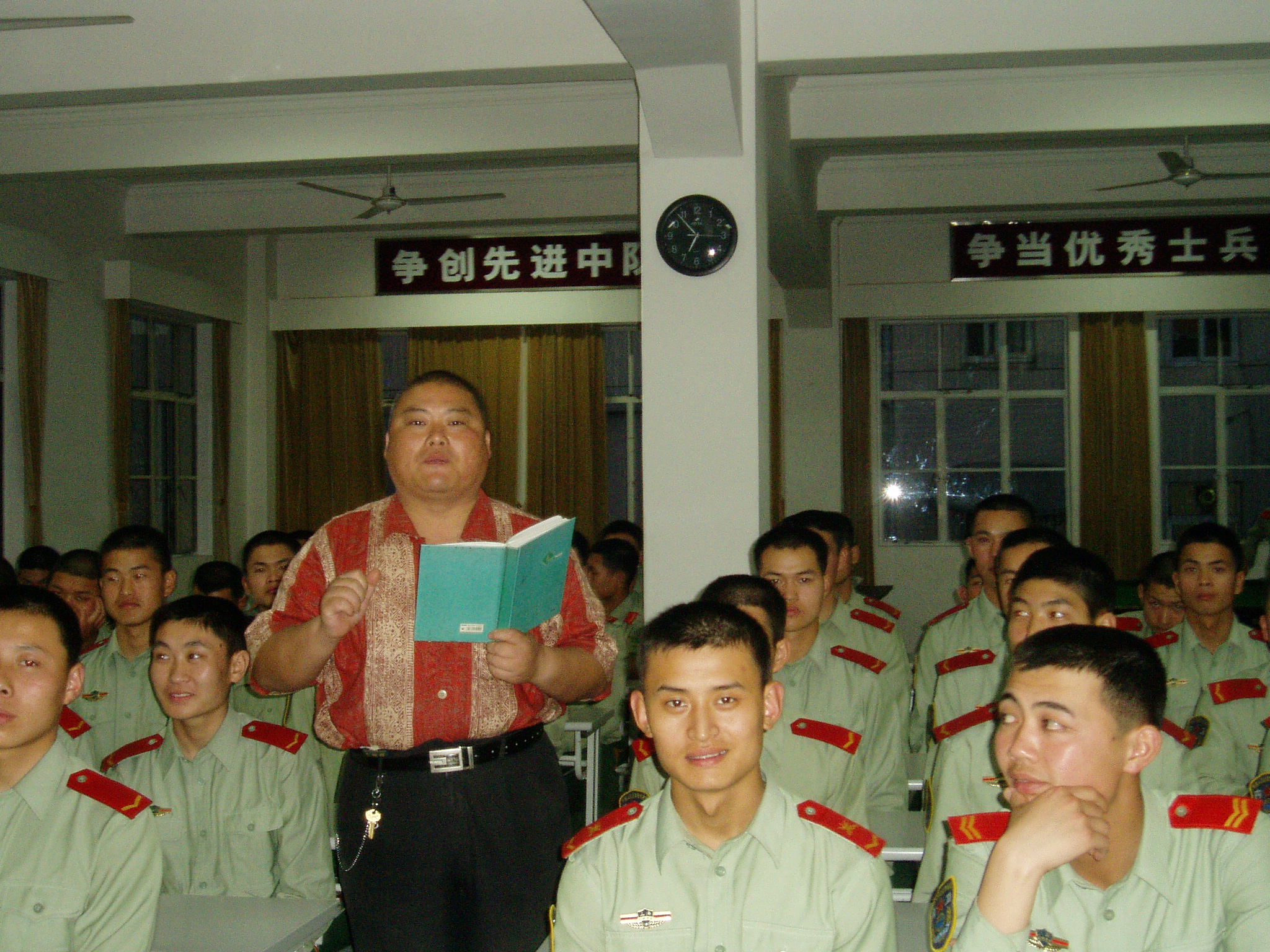 百度胖老师吧上海市公安局轨道交通分局石宇玉老师求救 微信抖音快手百度贴吧百科图片视 频知道搜索上海胖老 ...