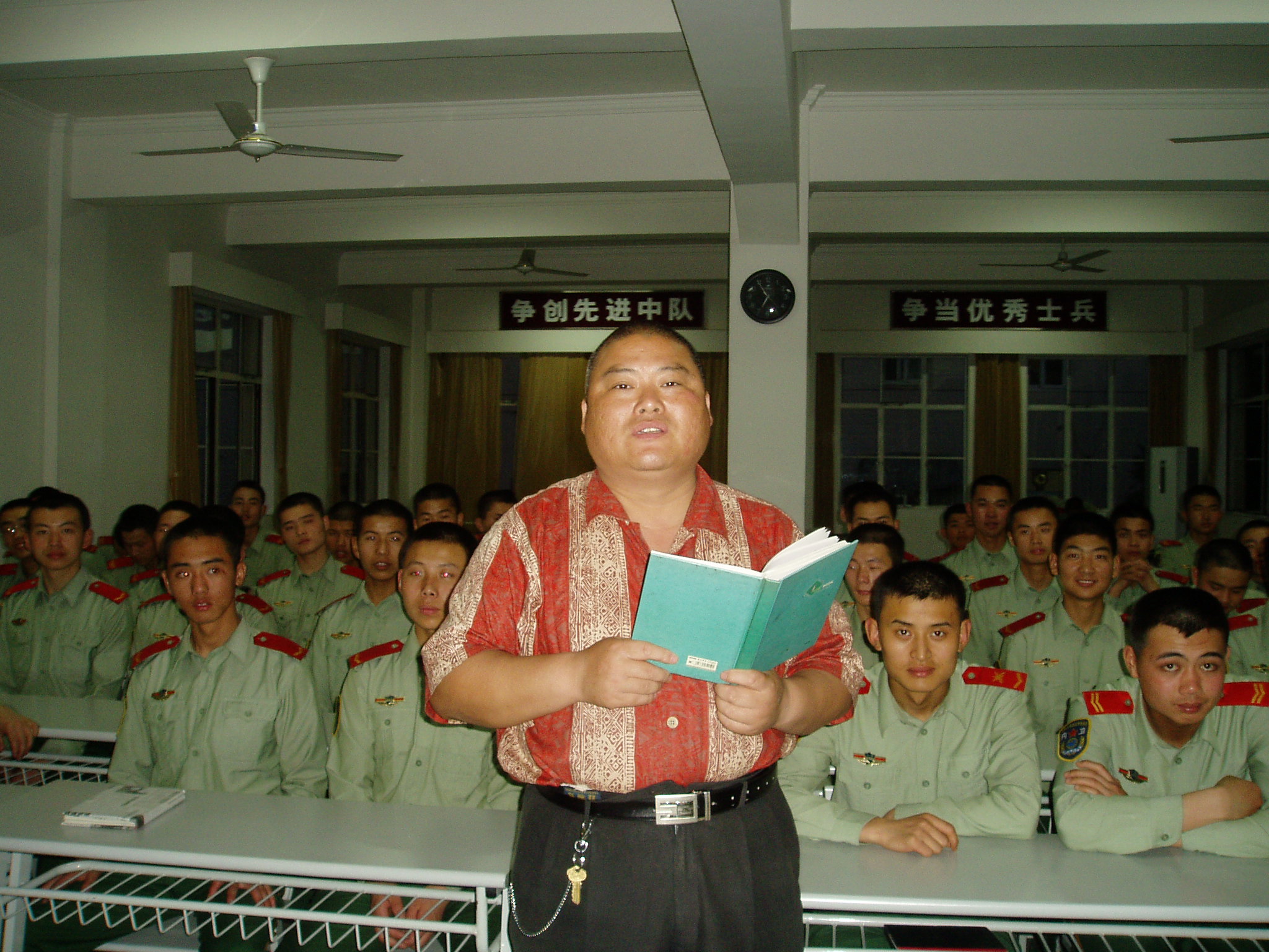 百度胖老师吧上海市公安局轨道交通分局石宇玉老师求救 微信抖音快手百度贴吧百科图片视 频知道搜索上海胖老 ...